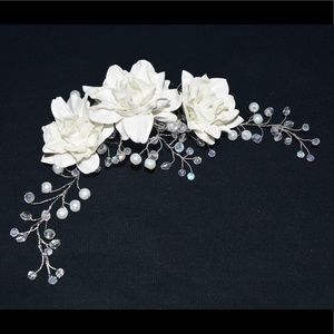 Floral Hair comb Wedding Hairpiece Brid Hair vine